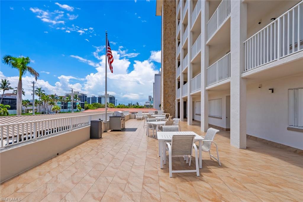 25900 Hickory BLVD # 405