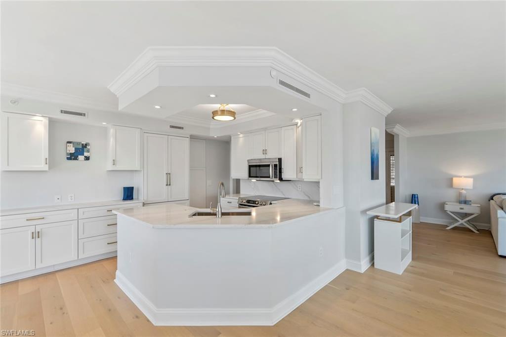 4031 Gulf Shore BLVD N # 95