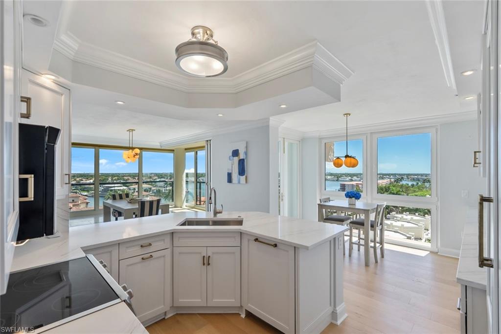 4031 Gulf Shore BLVD N # 95