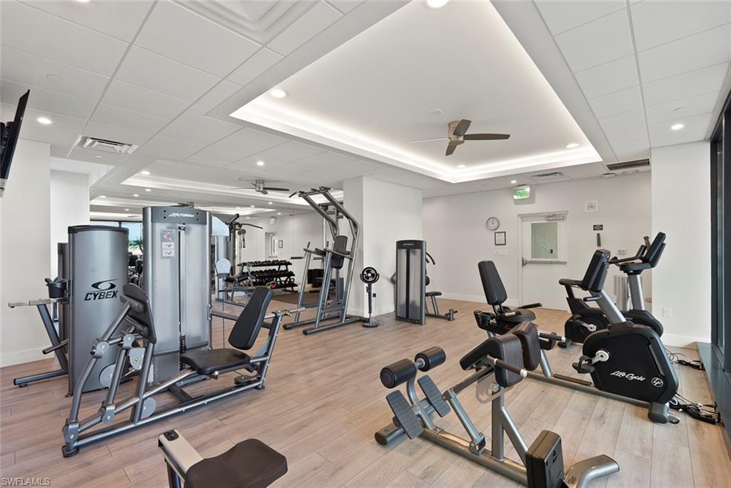 4031 Gulf Shore BLVD N # 95