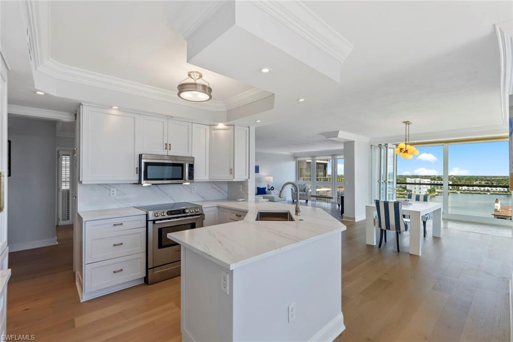 4031 Gulf Shore BLVD N # 95