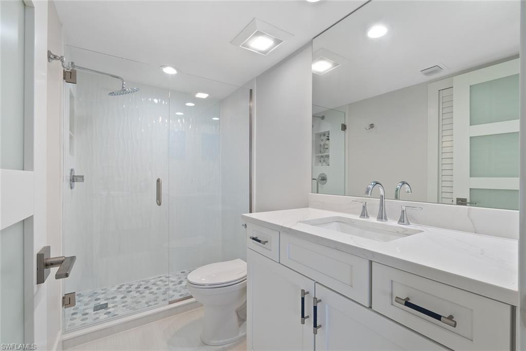 4901 Gulf Shore BLVD N # 2103