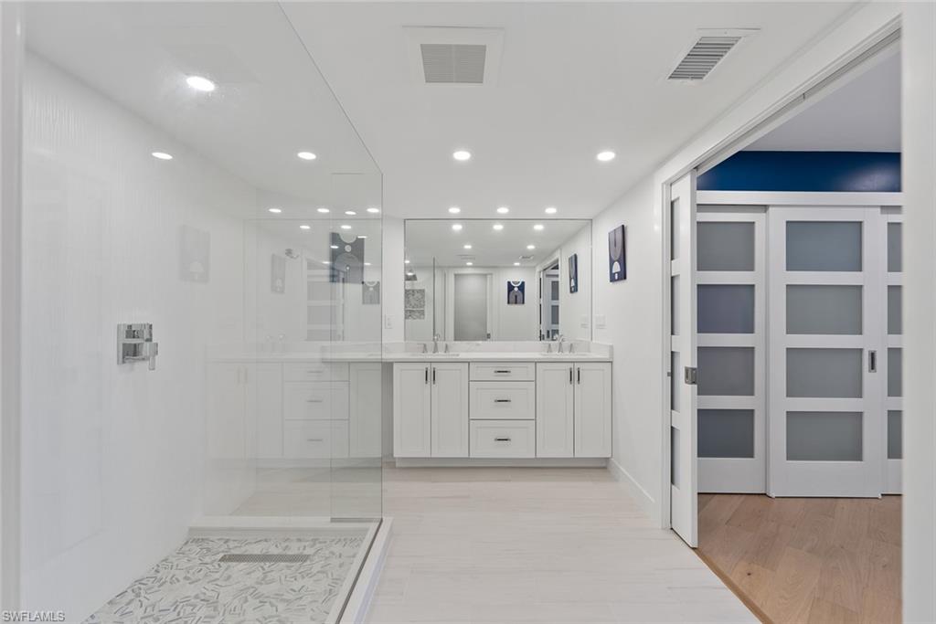 4901 Gulf Shore BLVD N # 2103