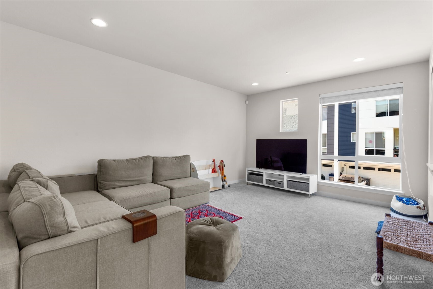 14715 Admiralty Way Unit: B1