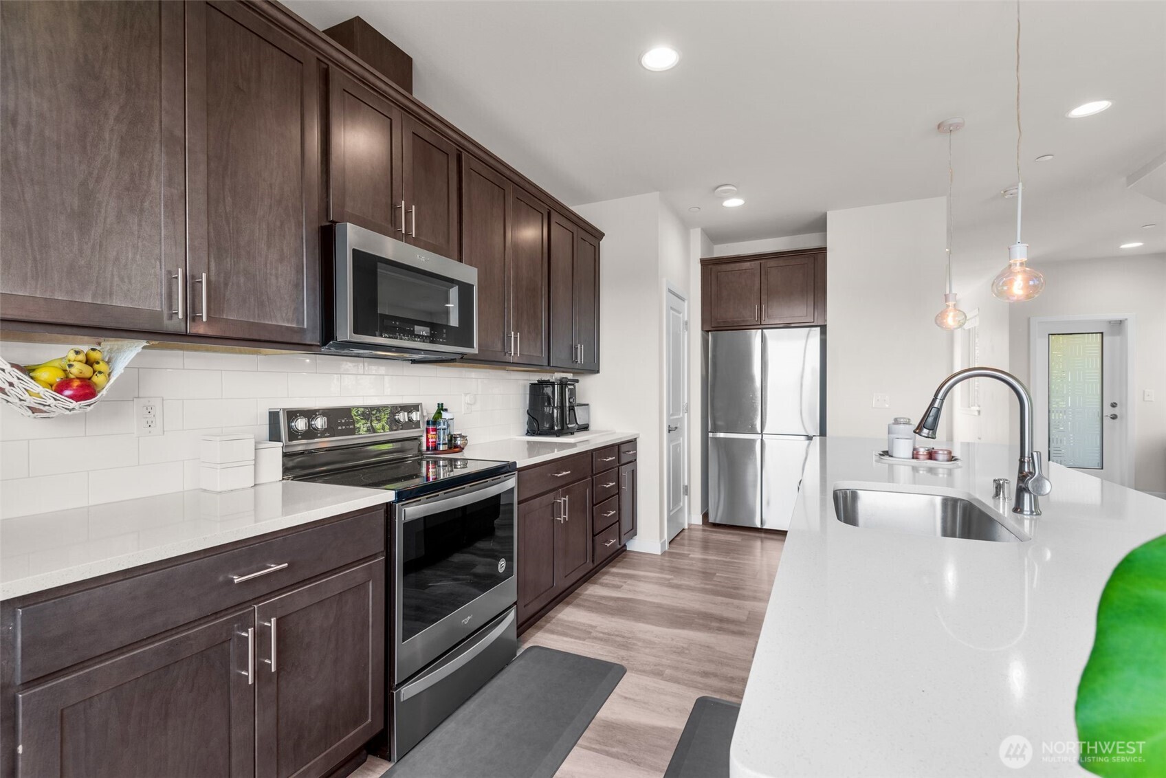 14715 Admiralty Way Unit: B1