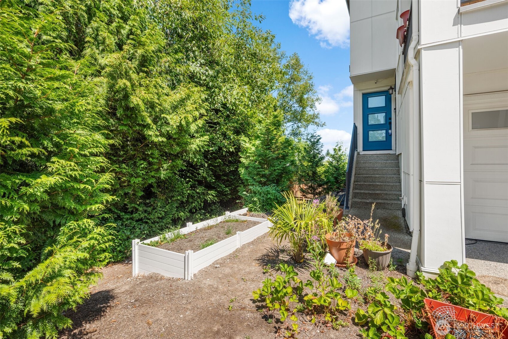 14715 Admiralty Way Unit: B1