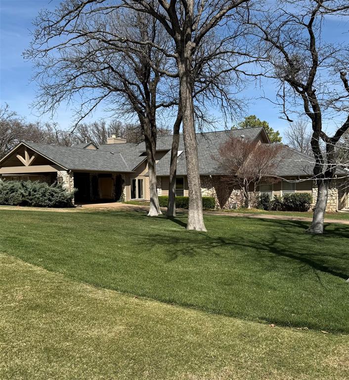 3808 Ridgewood Drive