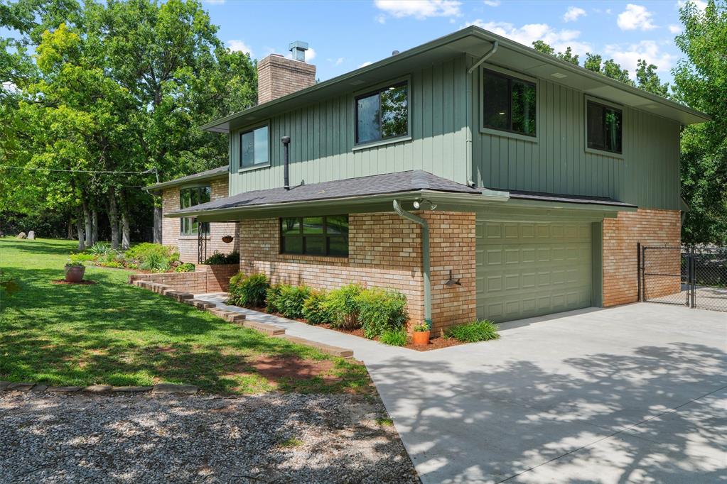 2901 NE 120th Street