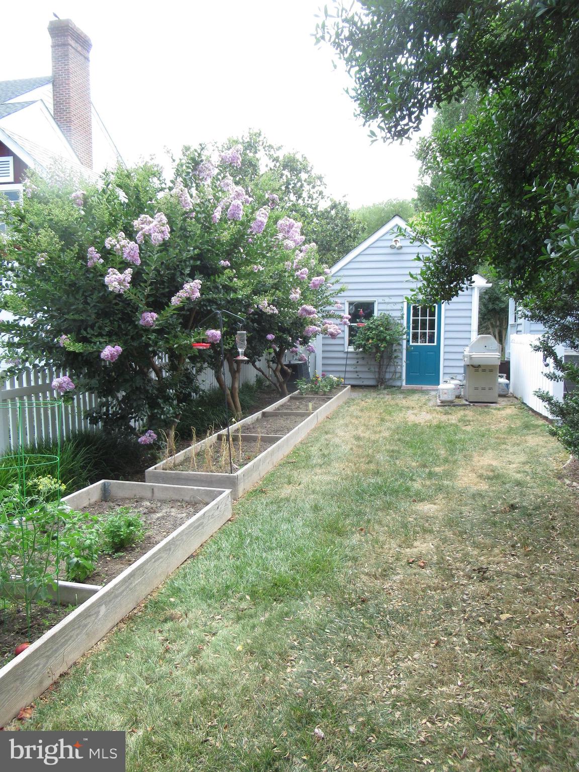 106 3RD STREET