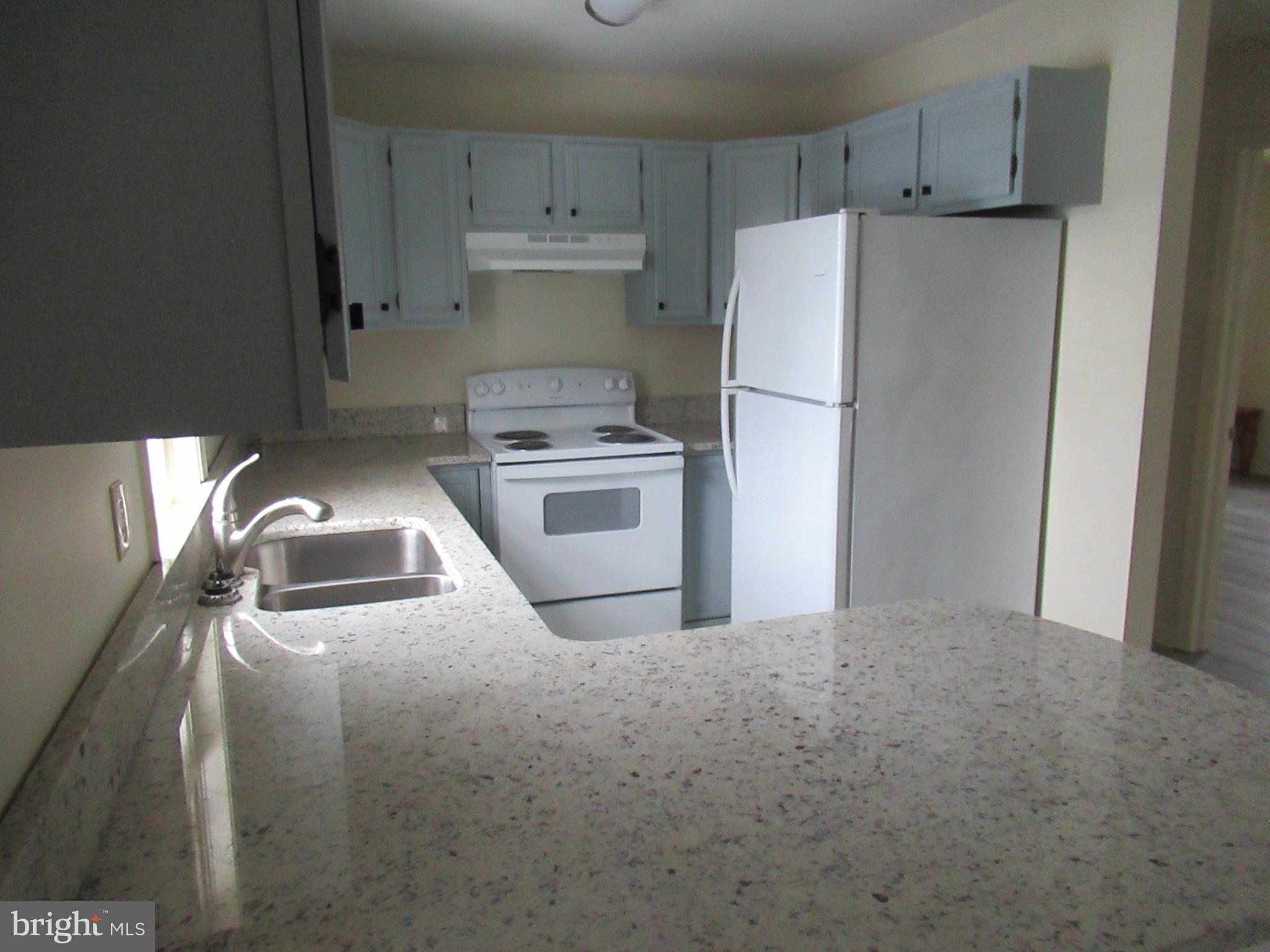 111 S MORRIS STREET 2 R