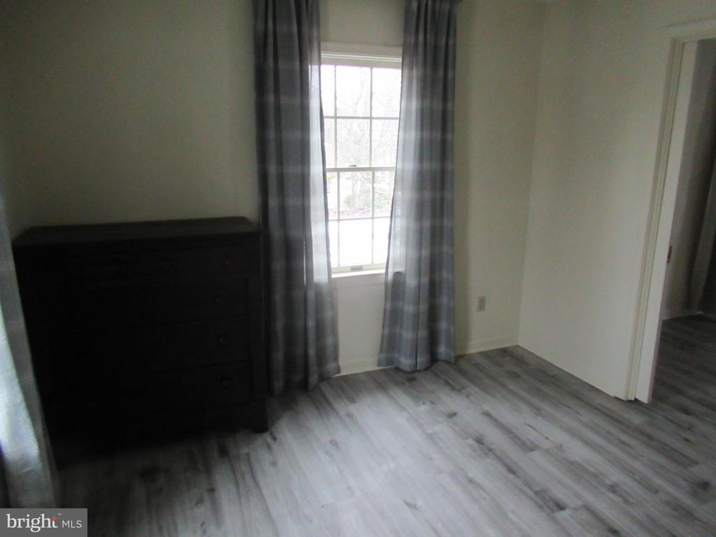 111 S MORRIS STREET 2 R