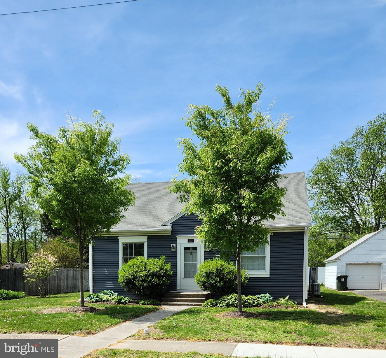225 WYE AVENUE