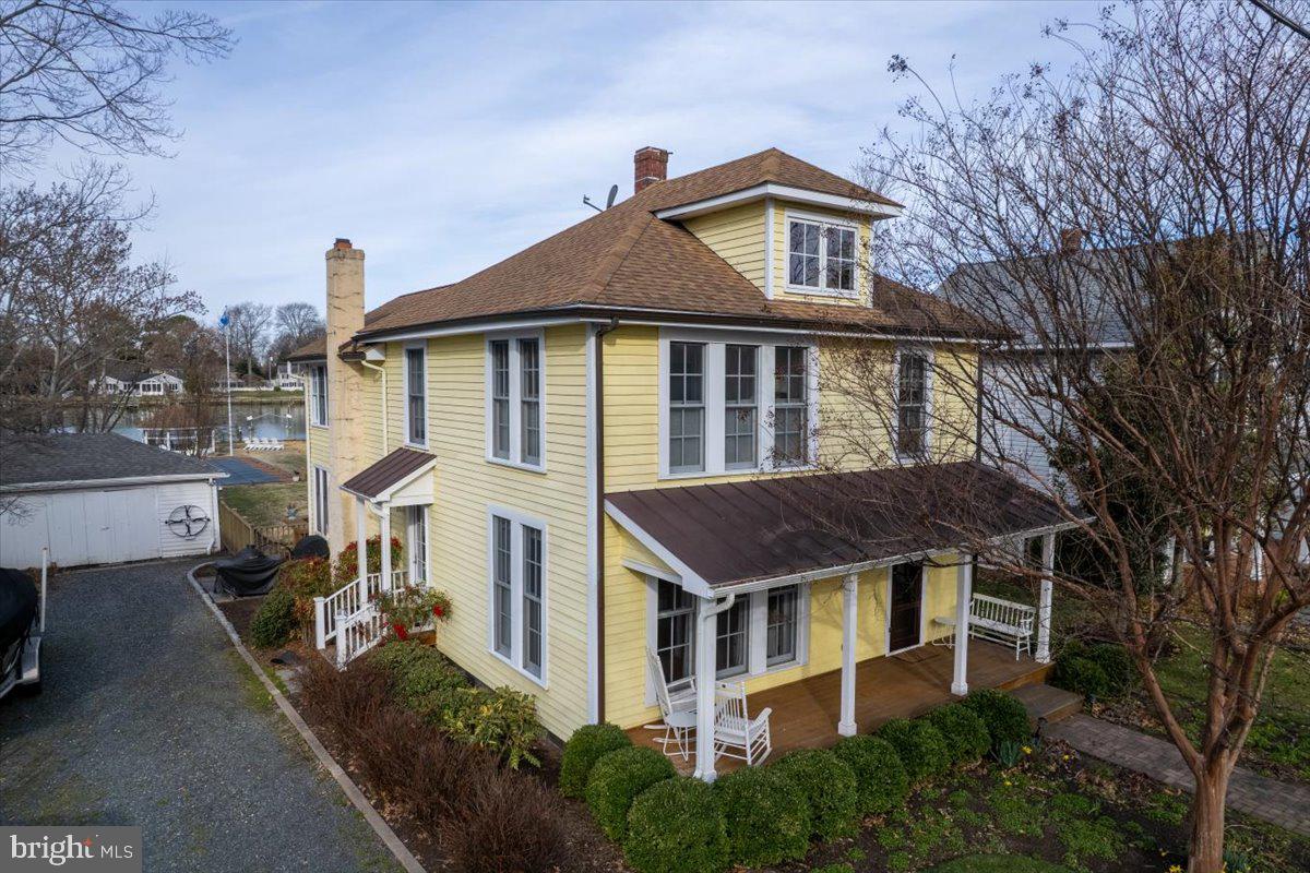 104 MYRTLE