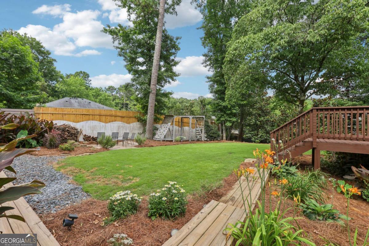 105 Astwood Court