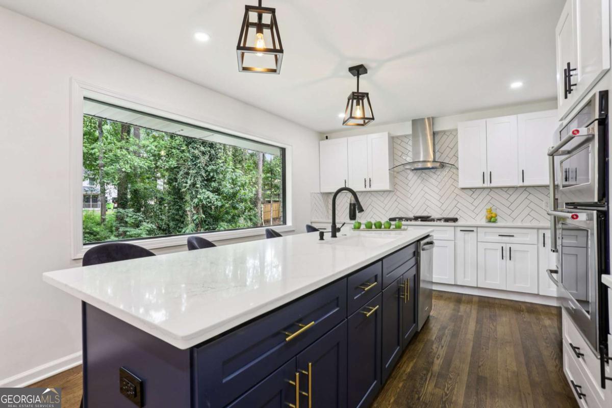 335 Amberidge Trail