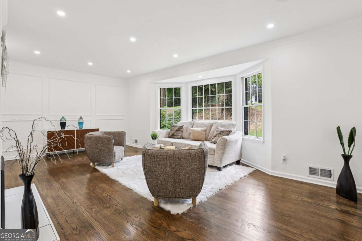 335 Amberidge Trail
