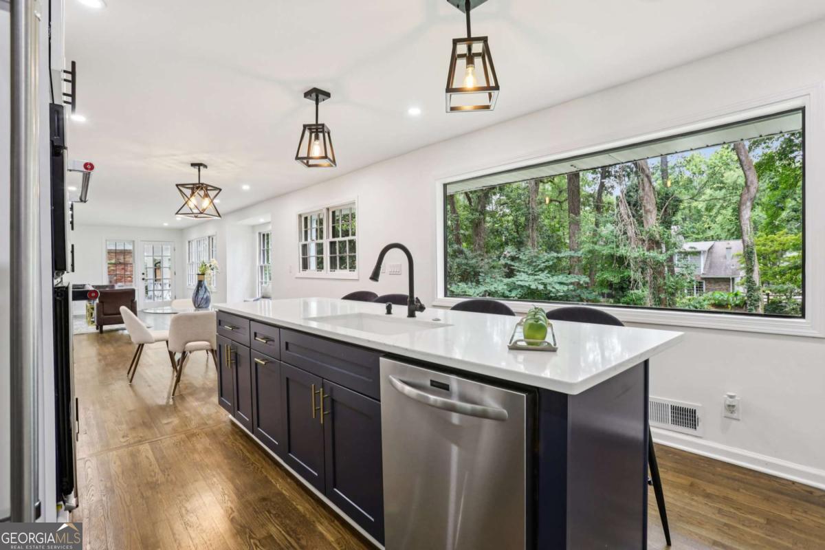 335 Amberidge Trail