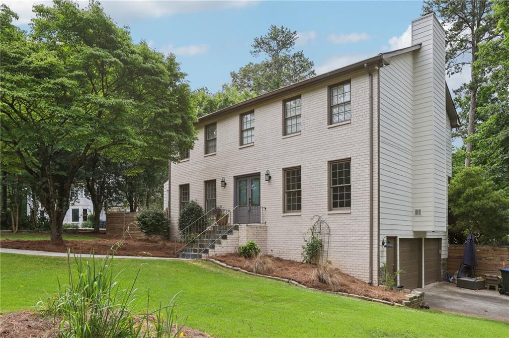 105 Astwood Court
