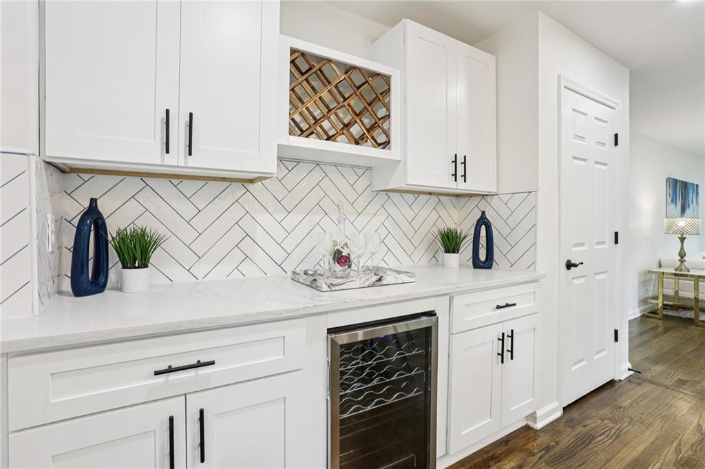 335 Amberidge Trail