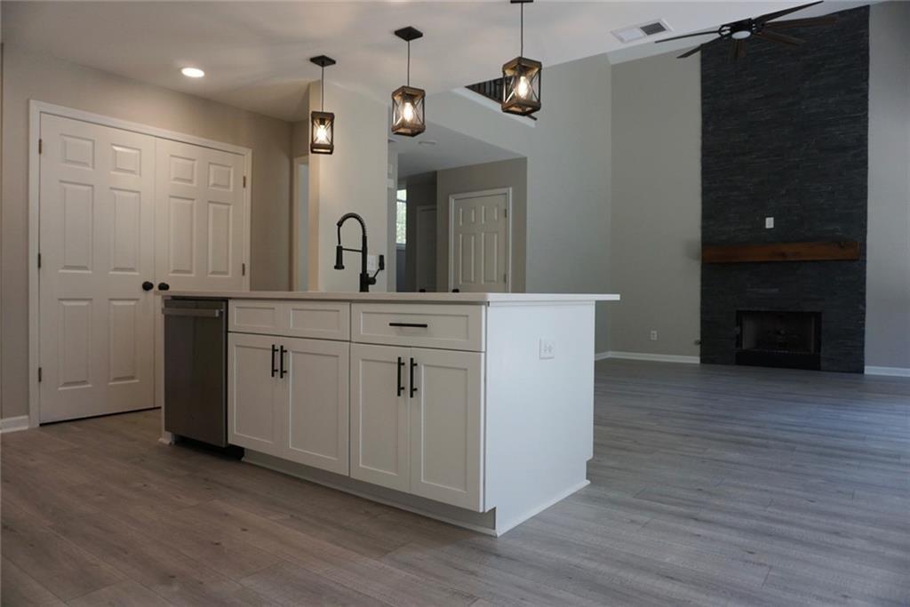 510 Parkstone Lane