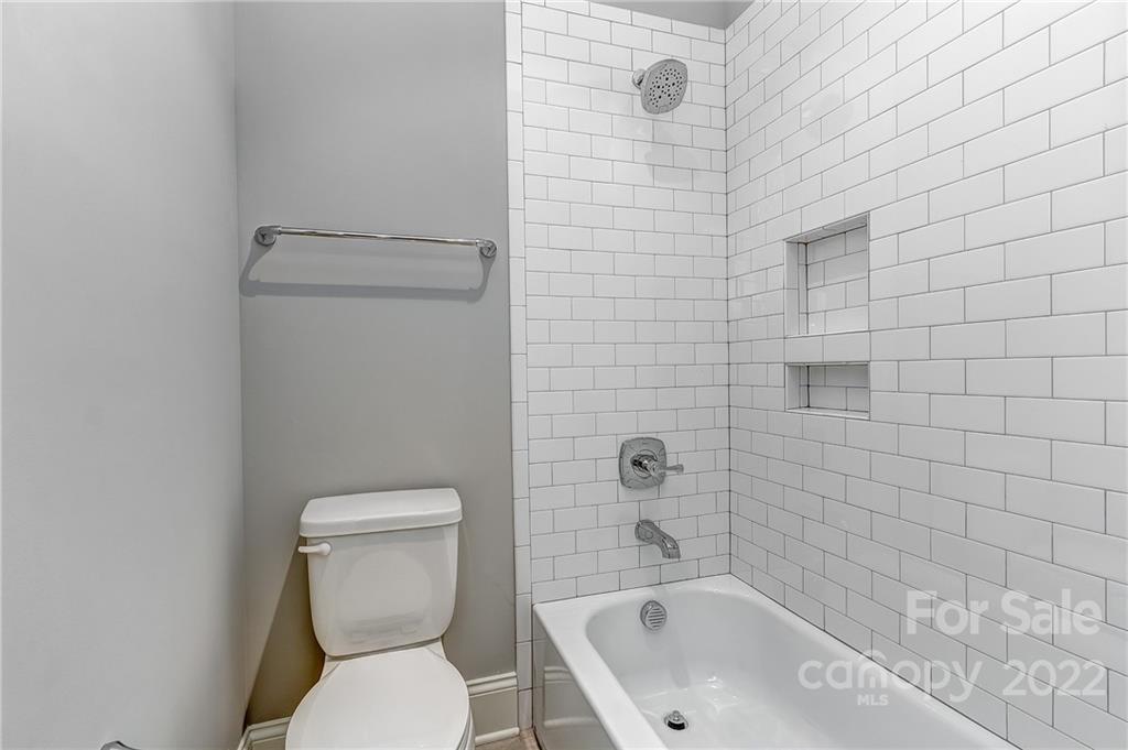 409 Audrey Place Unit: 1