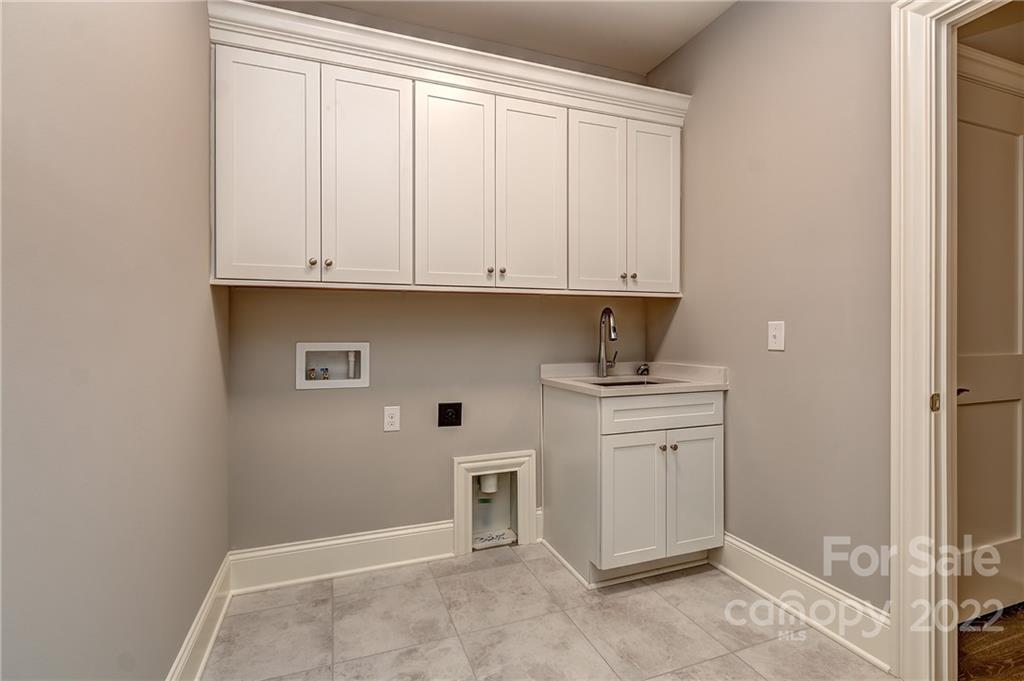 409 Audrey Place Unit: 1