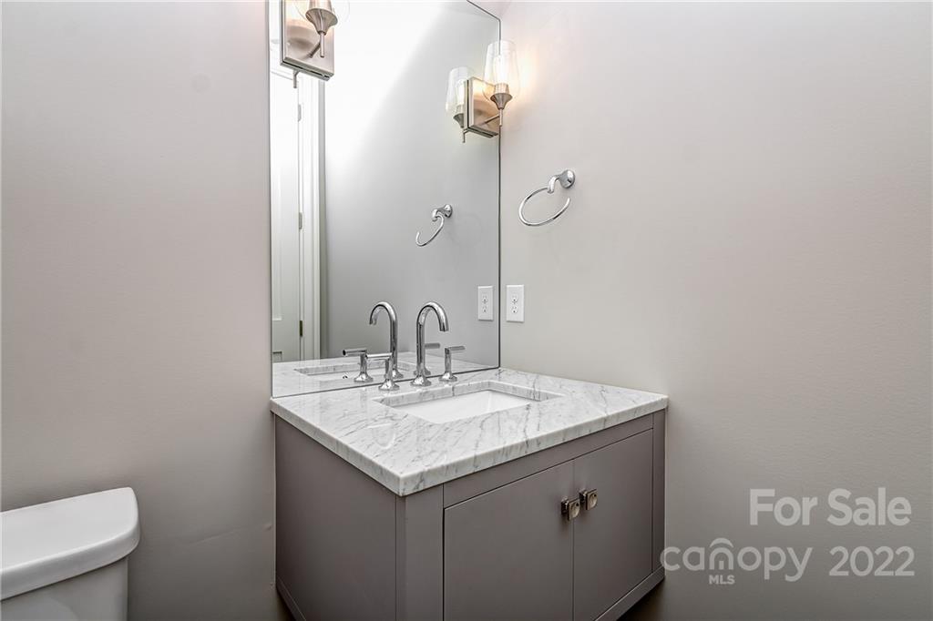 409 Audrey Place Unit: 1