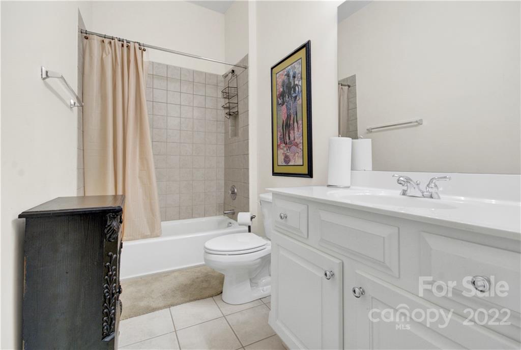 7547 Bluestar Lane