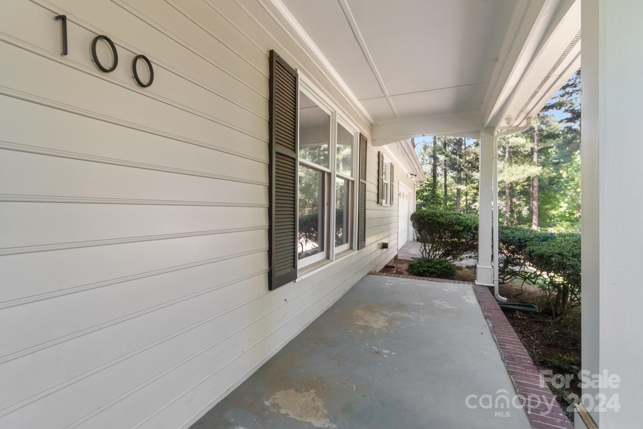 100 Seven Oaks Drive