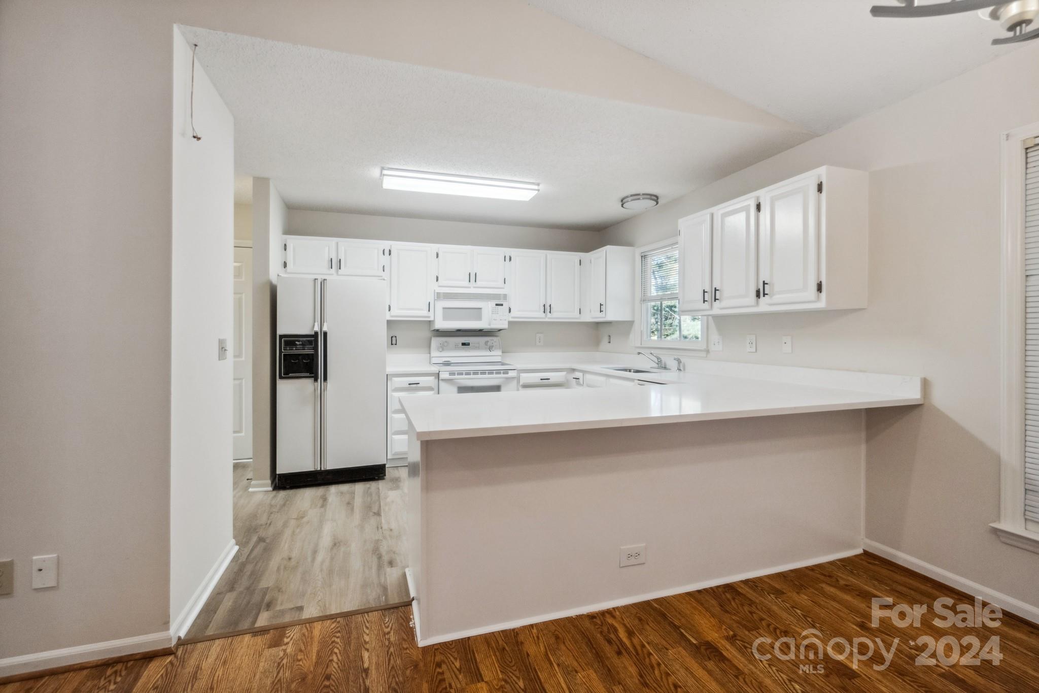 100 Seven Oaks Drive