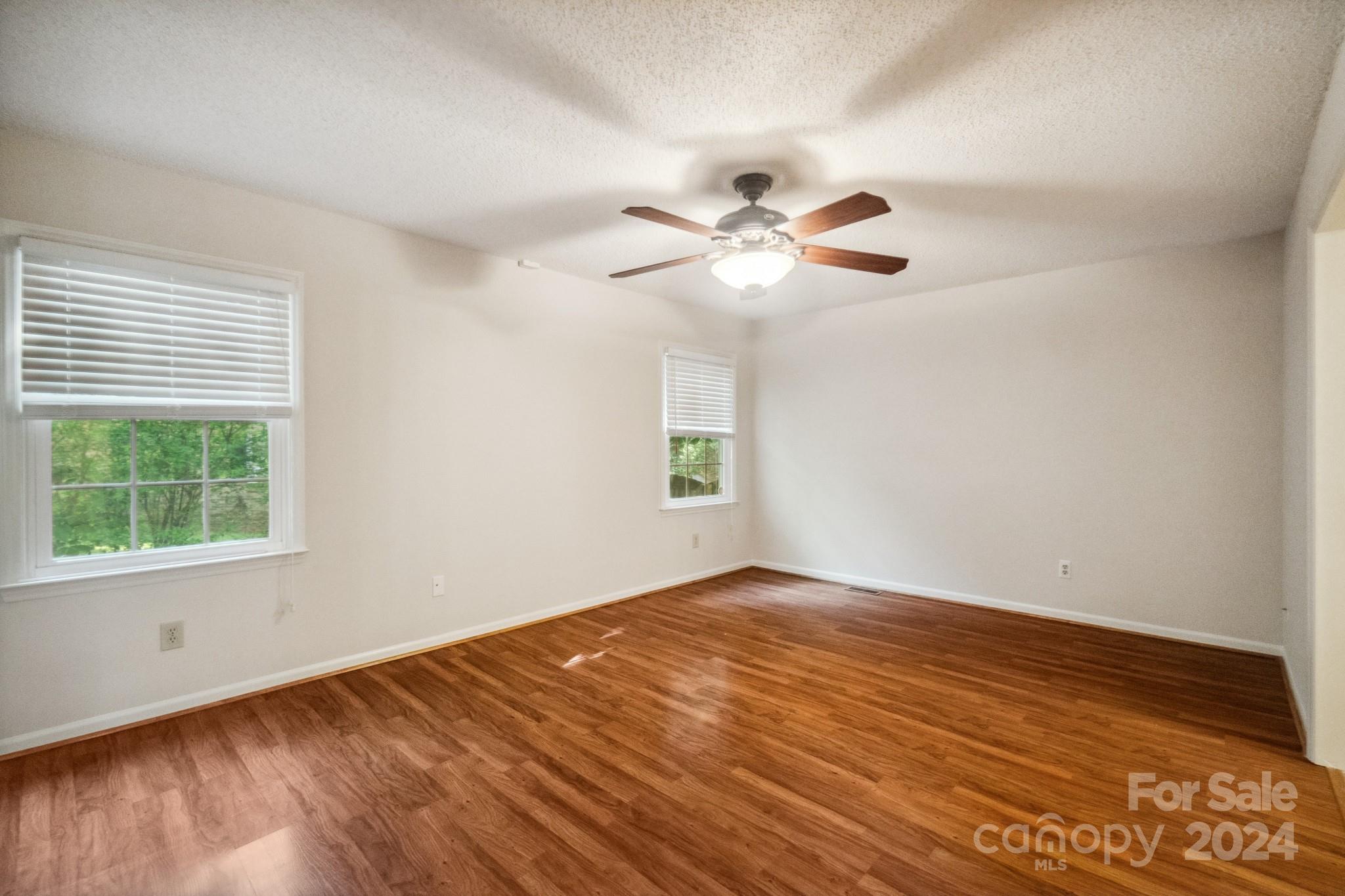 100 Seven Oaks Drive