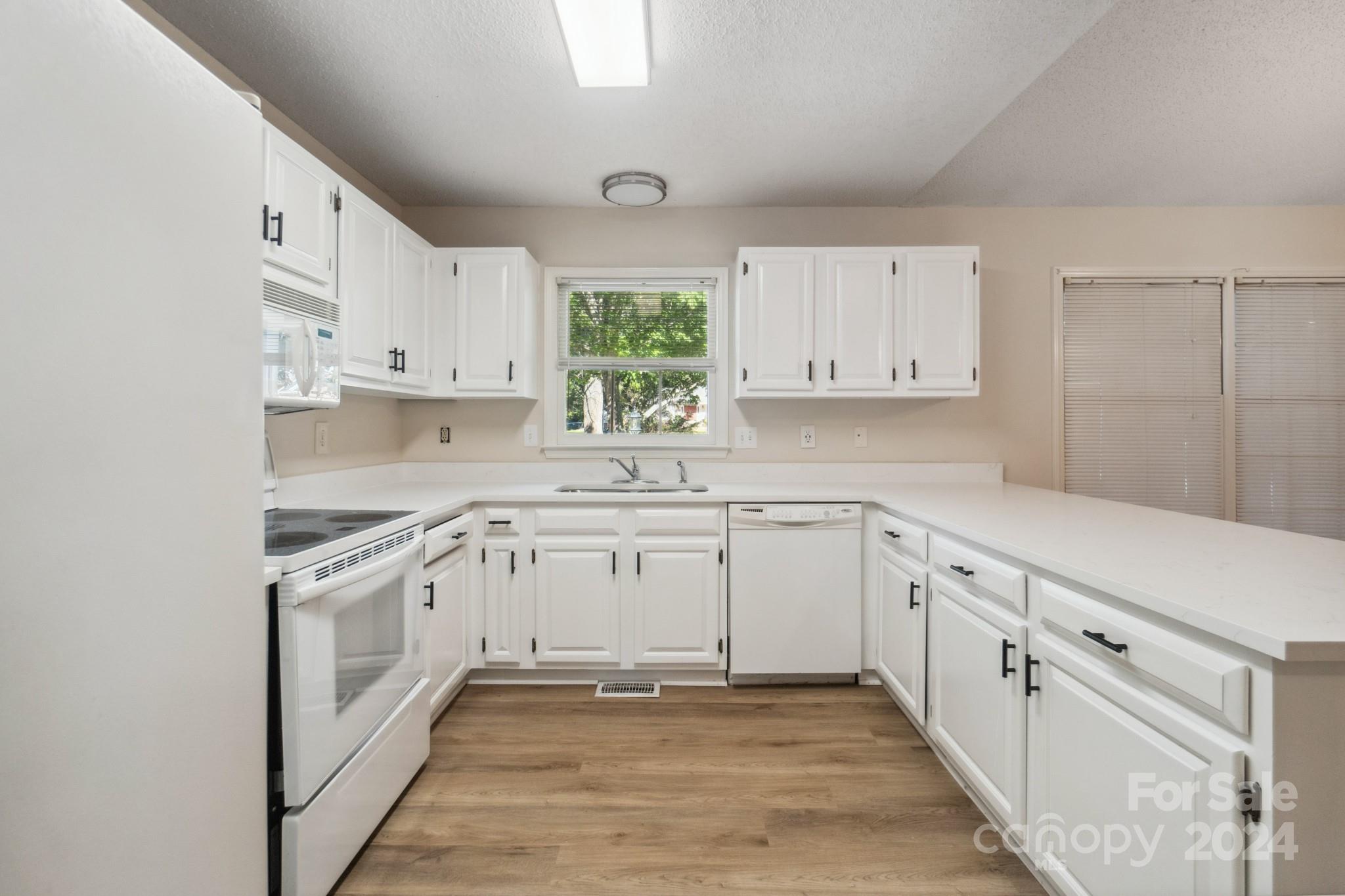 100 Seven Oaks Drive