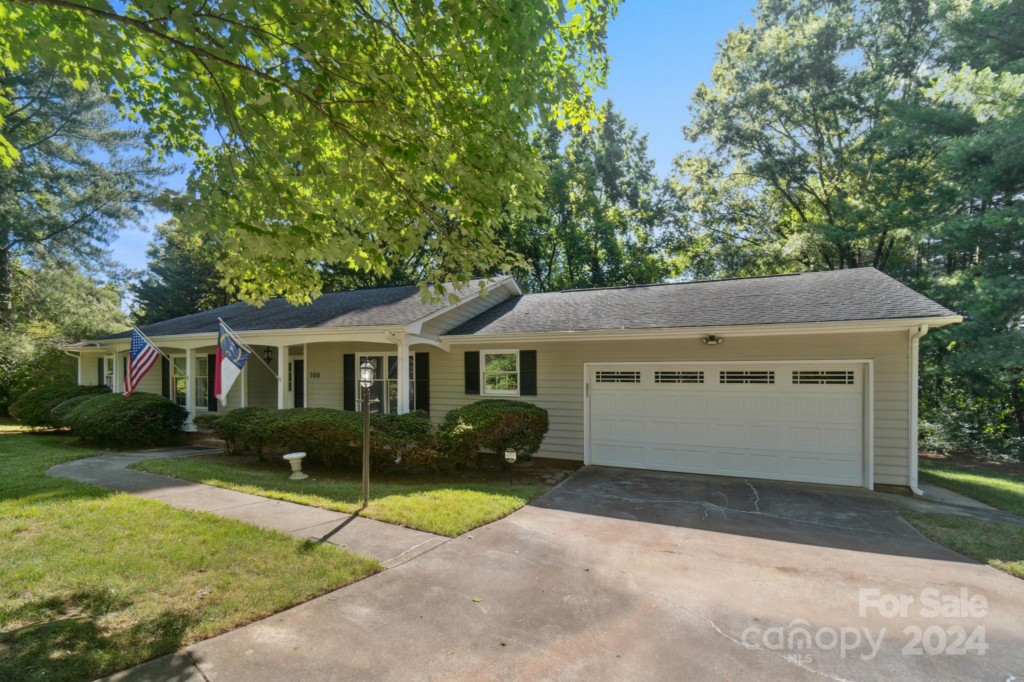 100 Seven Oaks Drive