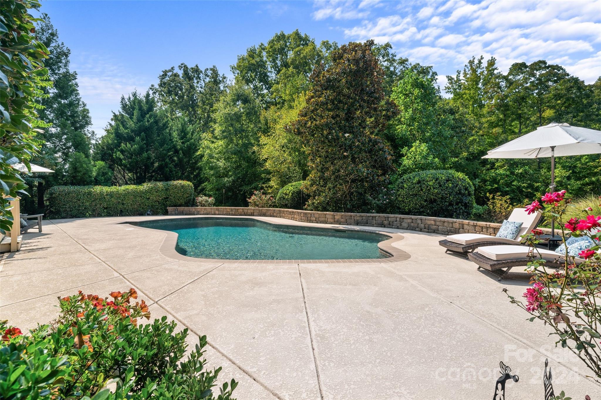 2046 Weddington Lake Drive