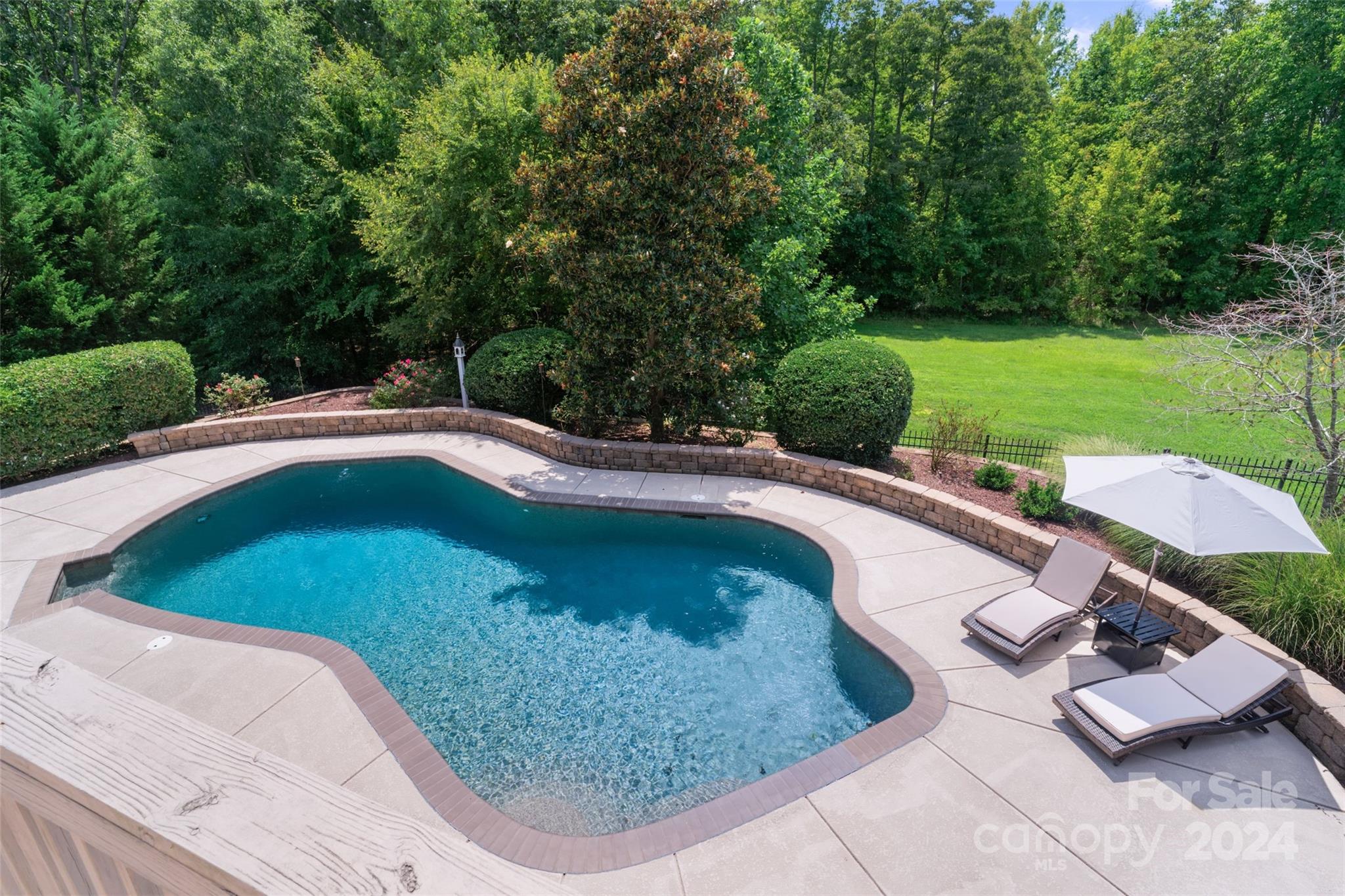 2046 Weddington Lake Drive
