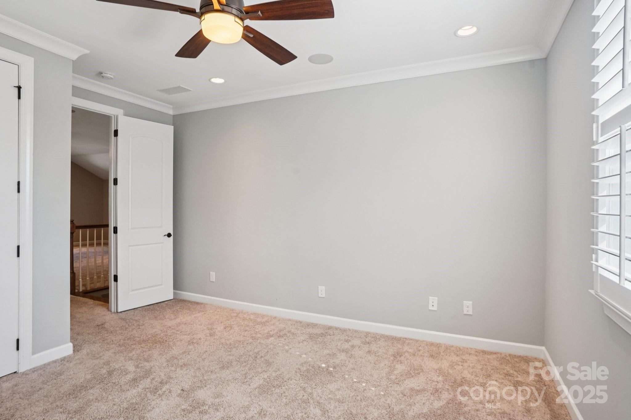 15316 Red Canoe Way