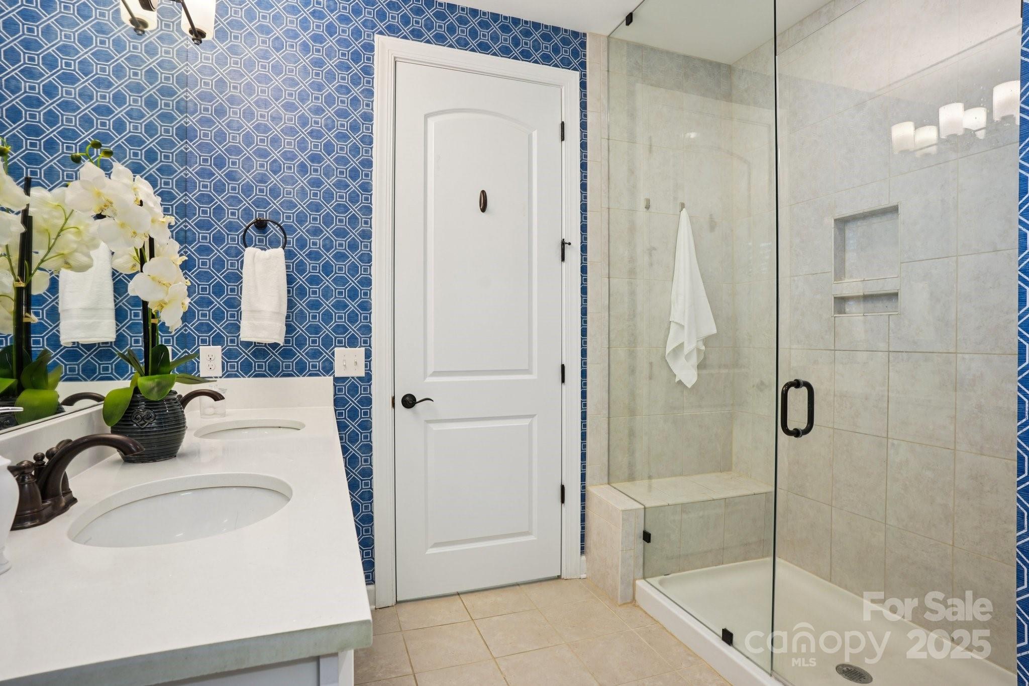 15316 Red Canoe Way