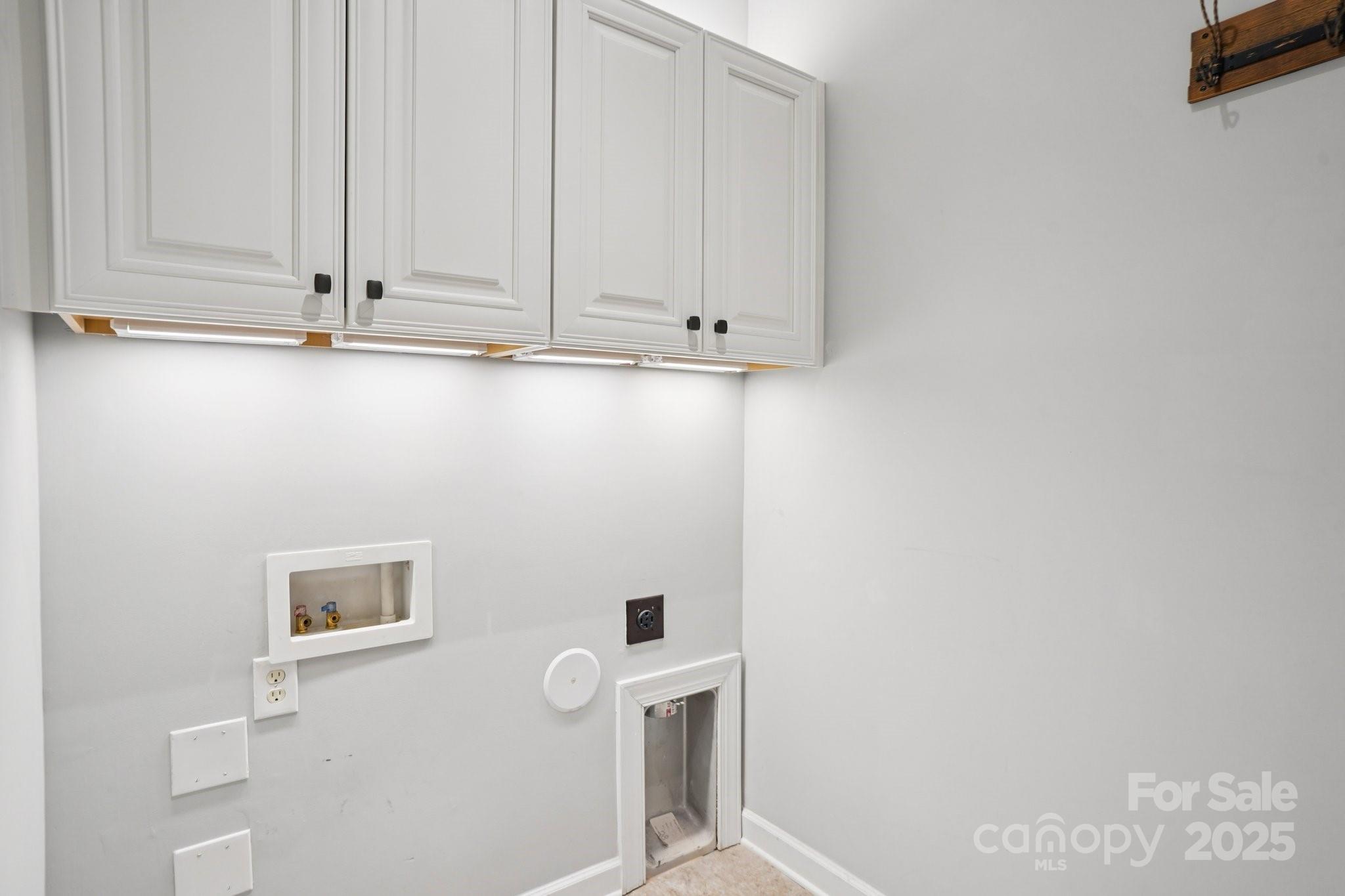 15316 Red Canoe Way