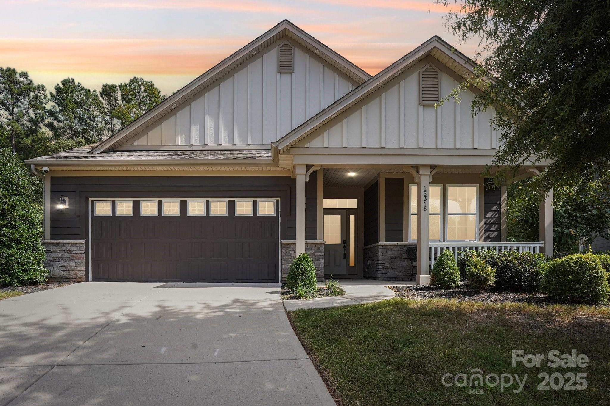 15316 Red Canoe Way