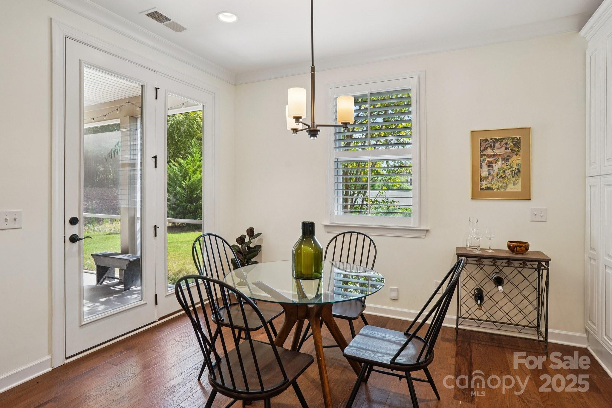 15316 Red Canoe Way