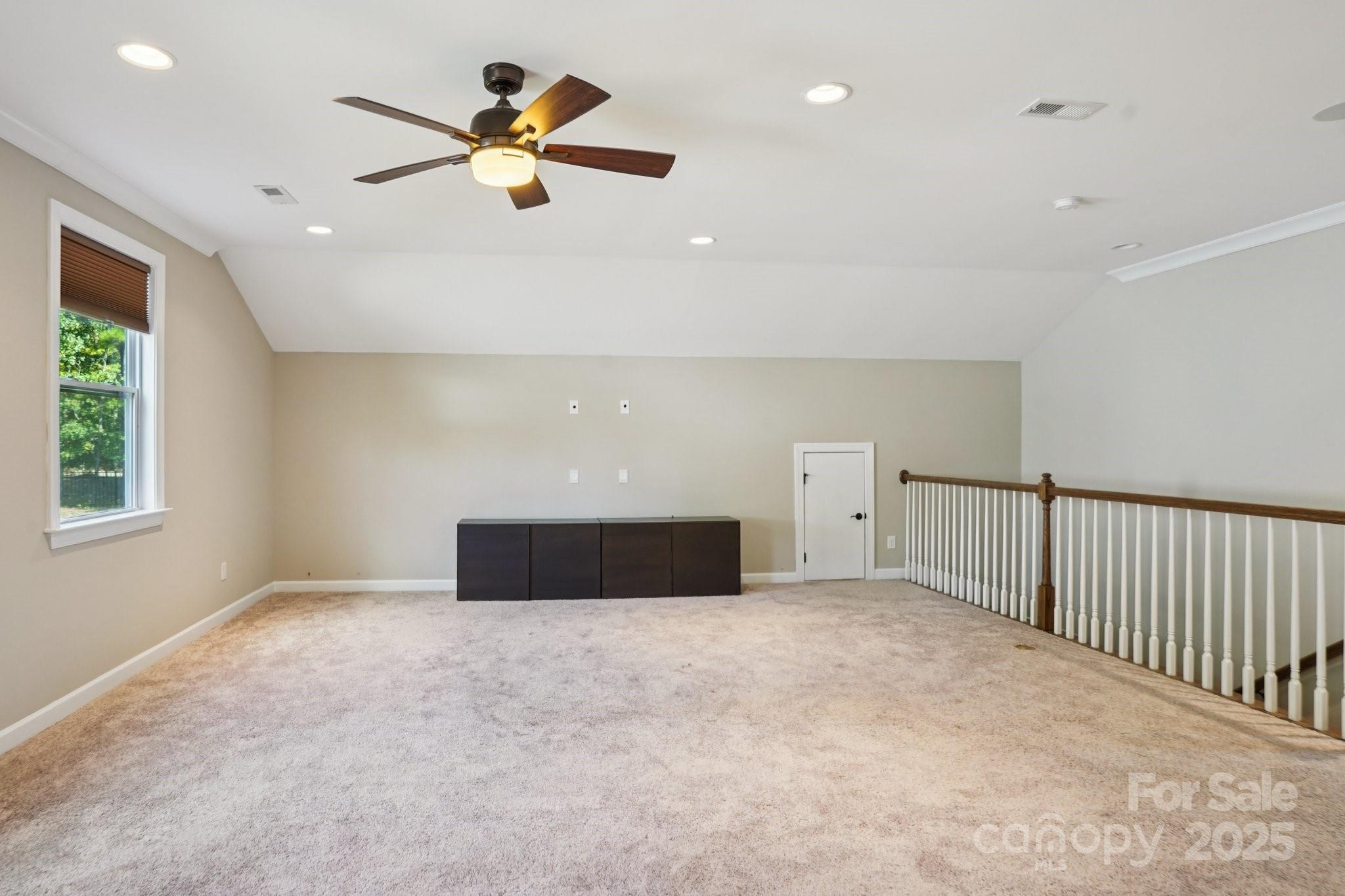 15316 Red Canoe Way
