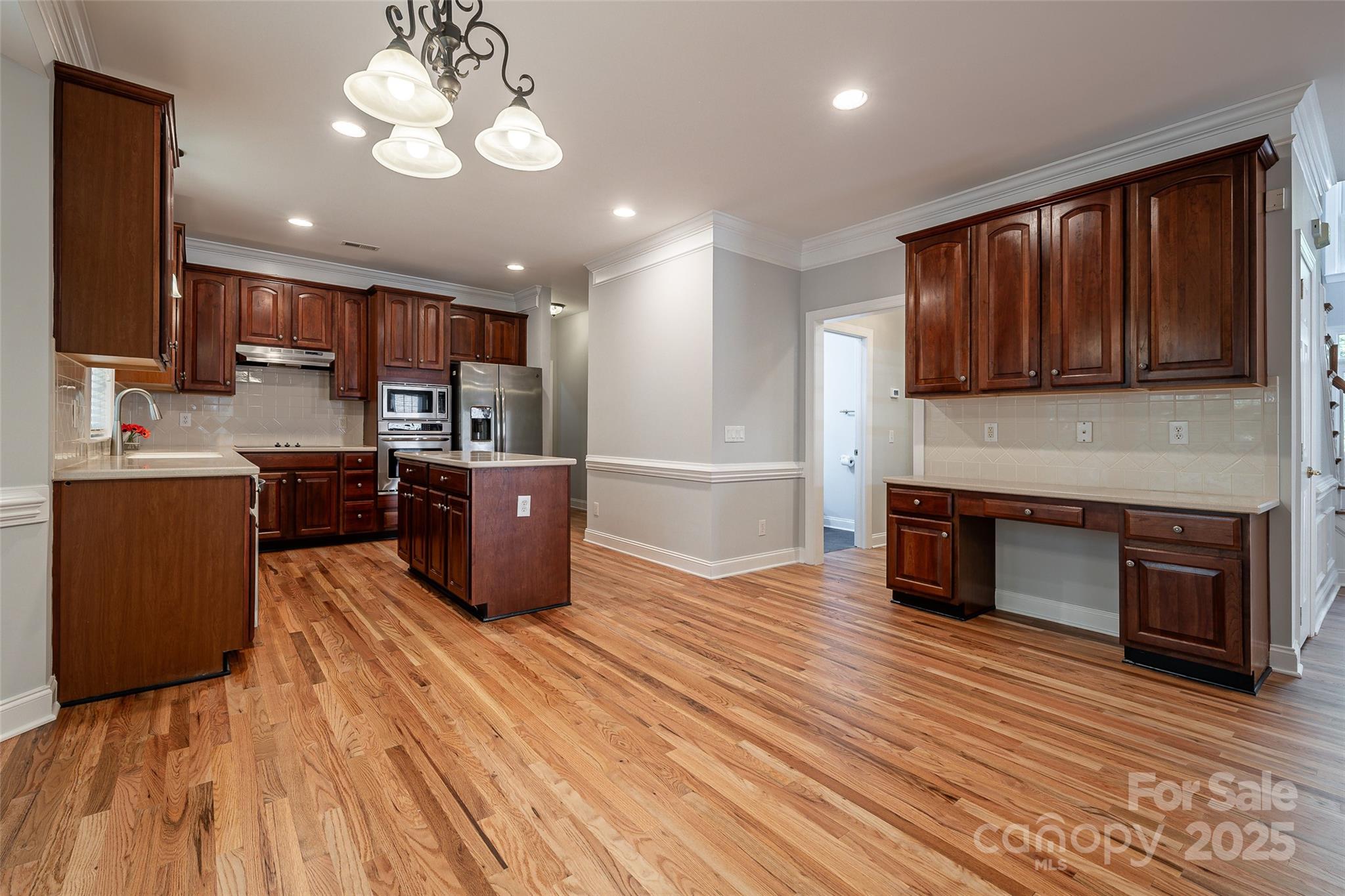 7111 Weddington Brook Drive