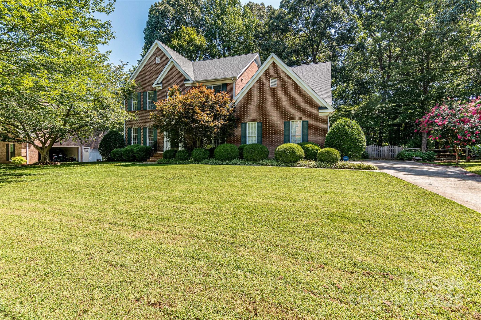 7111 Weddington Brook Drive