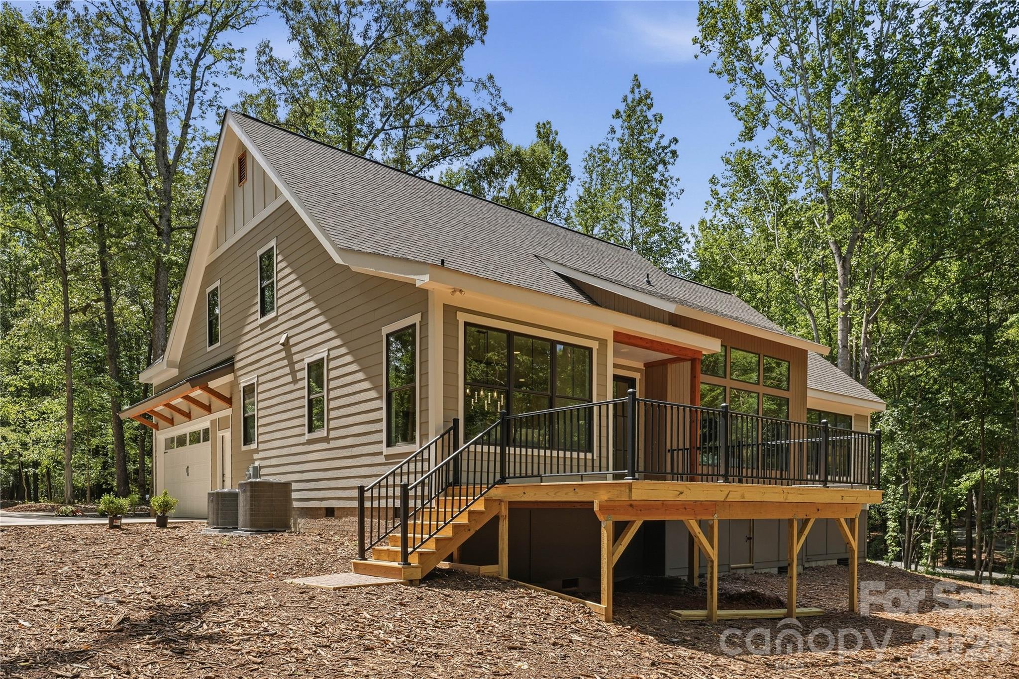 1701 Beechwood Lane
