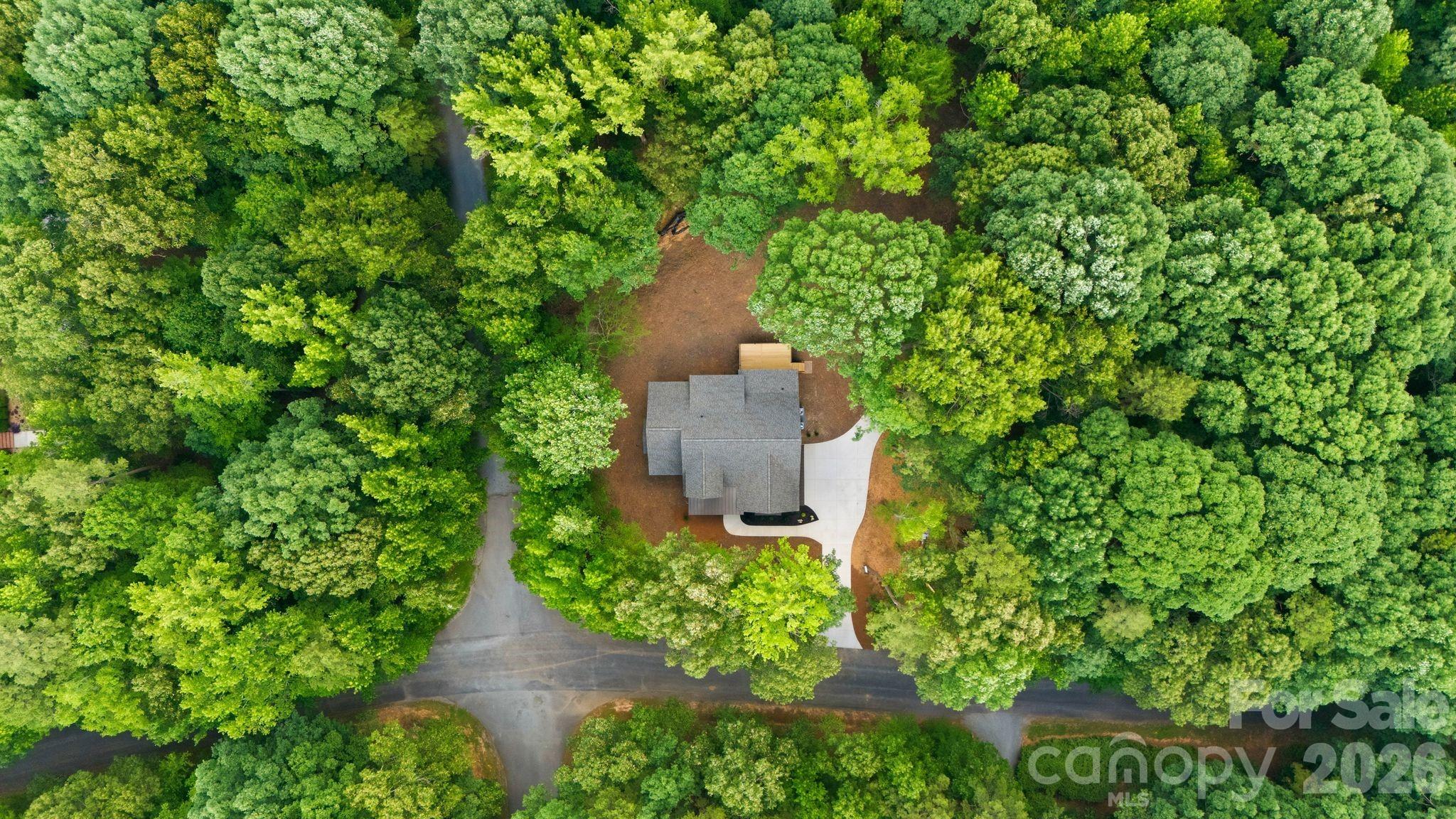 1701 Beechwood Lane