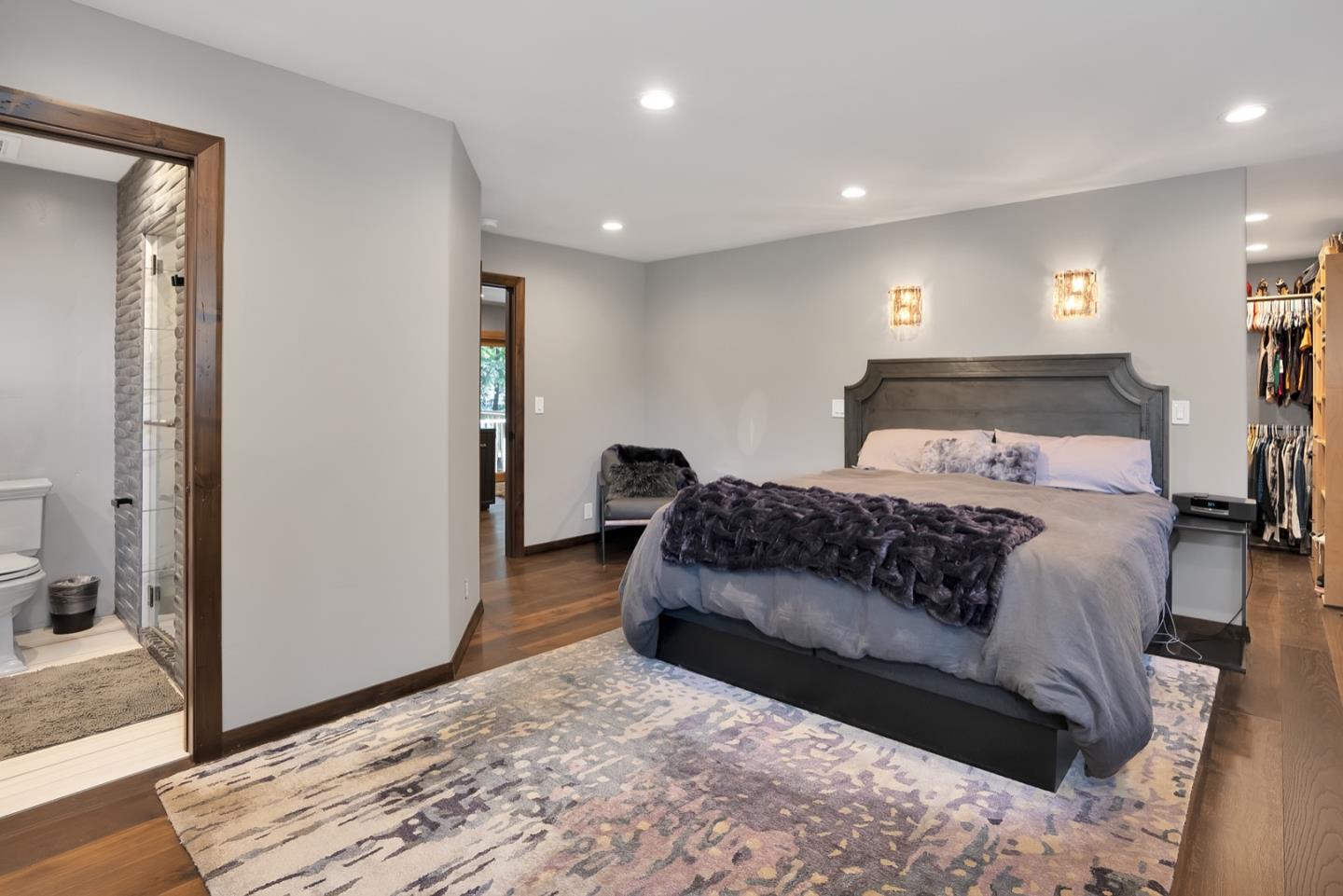 180 Burrell CT