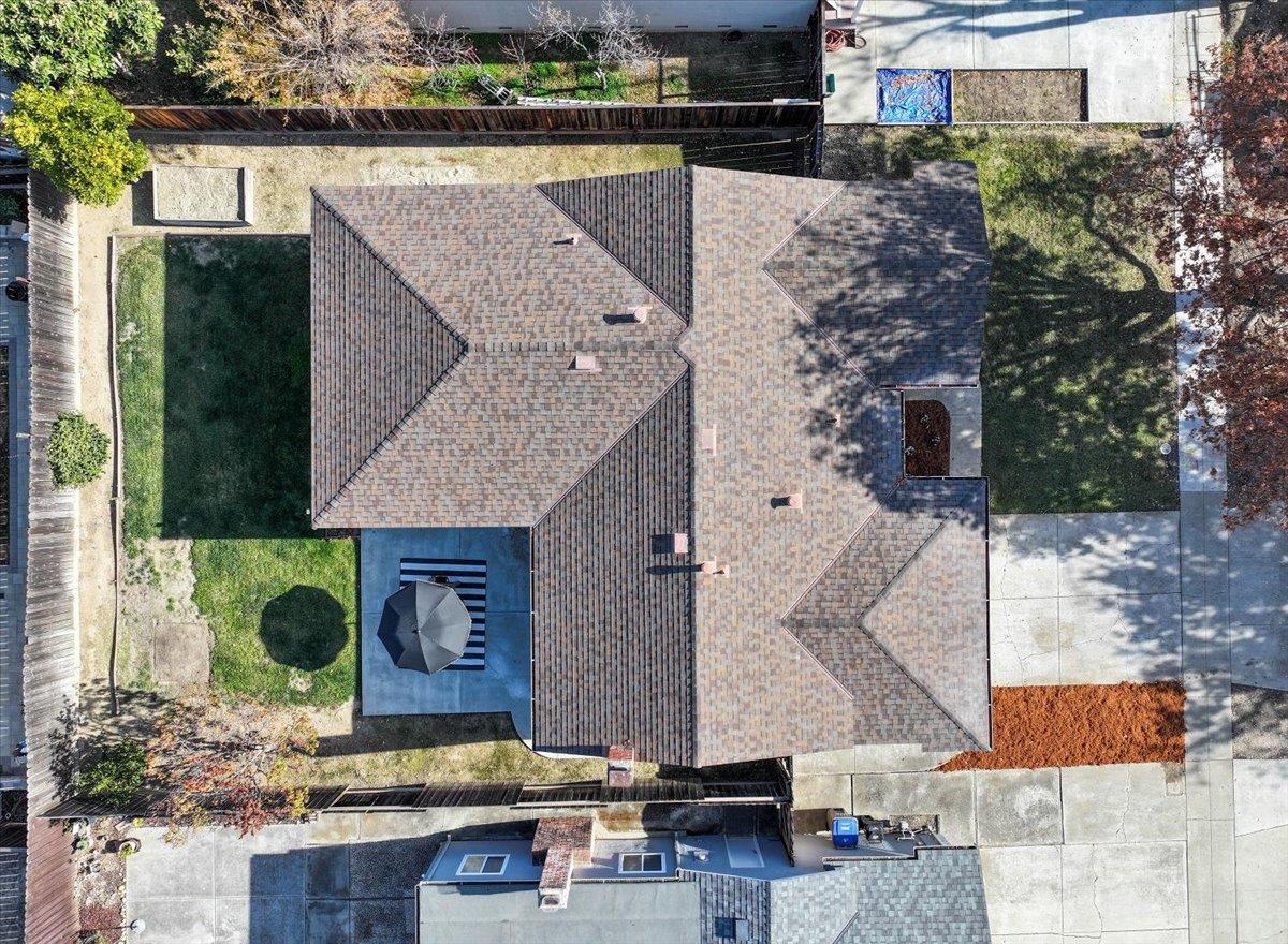 2929 Castleton DR