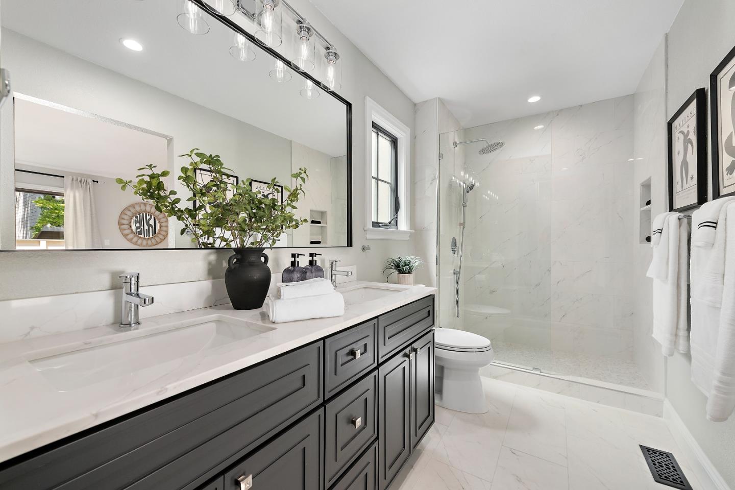 109 Lorain Place
