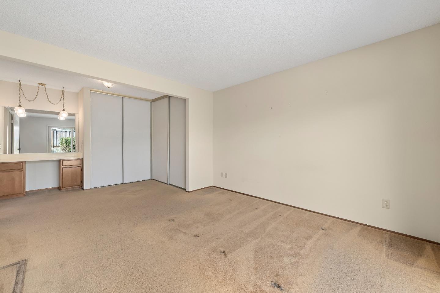 1519 Hawser Lane