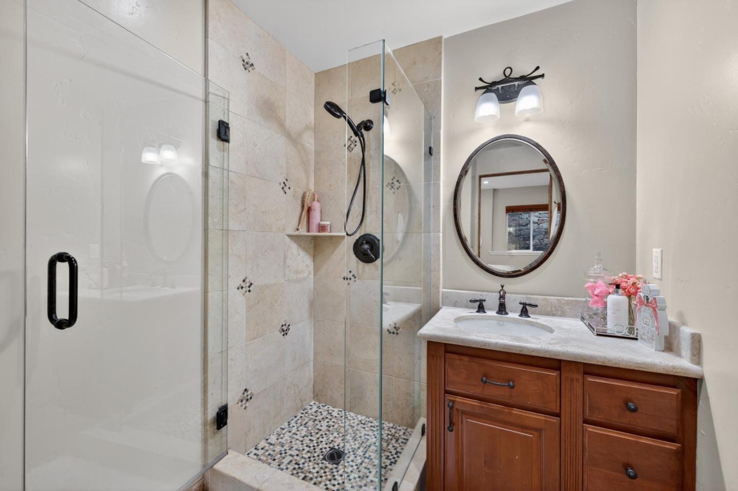 19094 Saratoga Glen Place
